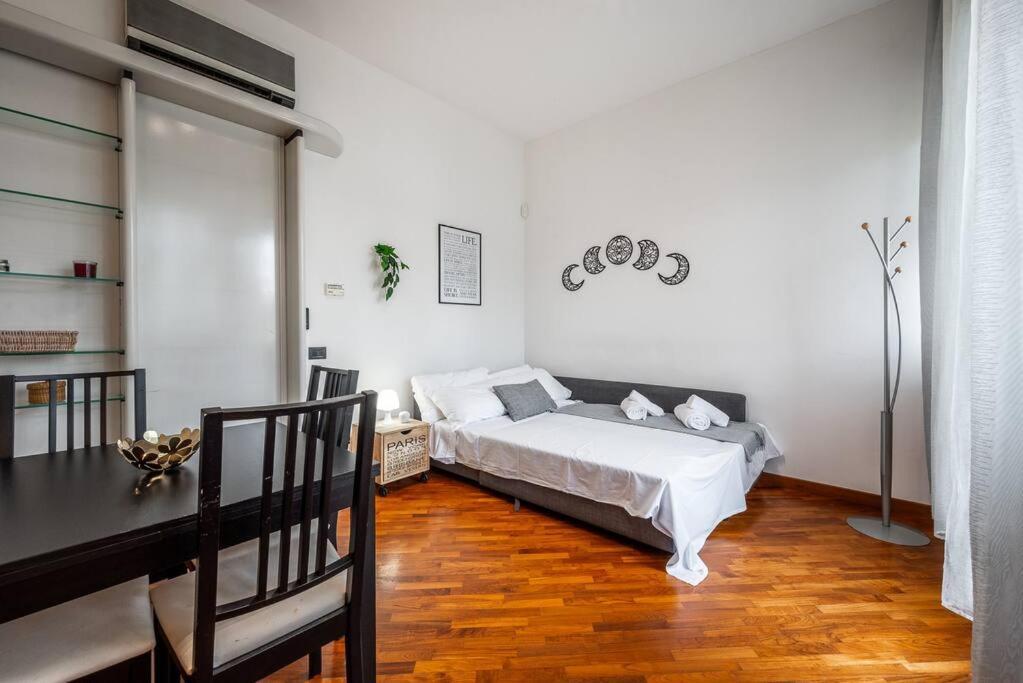 Carrobbio'S Nest - Elegant With Wifi And Netflix Apartment Milan Luaran gambar