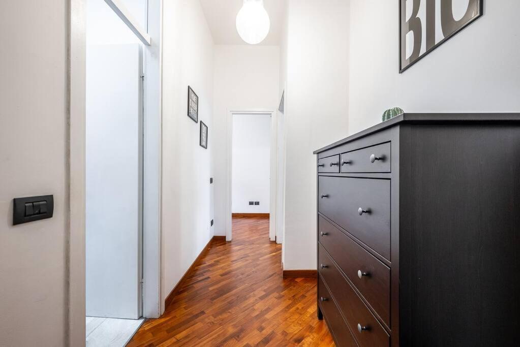 Carrobbio'S Nest - Elegant With Wifi And Netflix Apartment Milan Luaran gambar